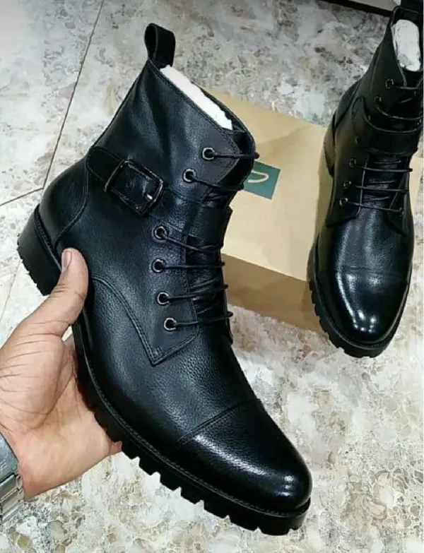 Timberland Men Boot Shoes Original Leather- Brown color-black  material-leather  closure-strings