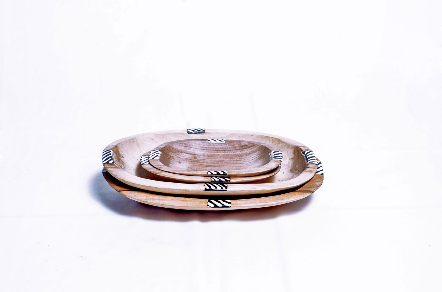 BOWLS (OVAL SET BOWLS)