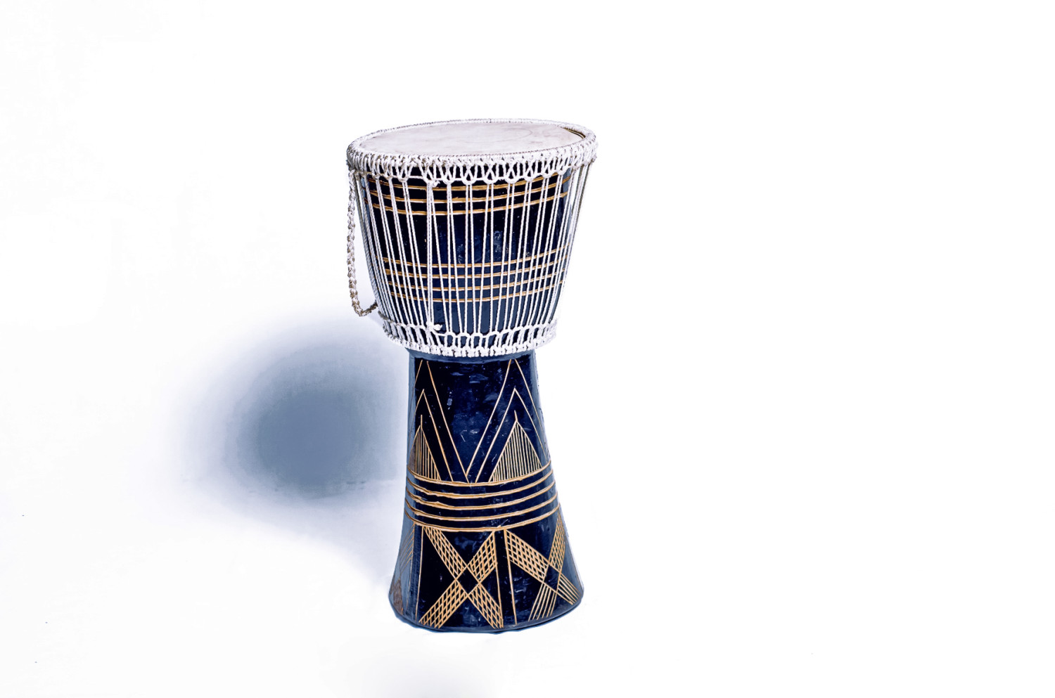 DRUMS (EBONY MEDIUM SIZE)
