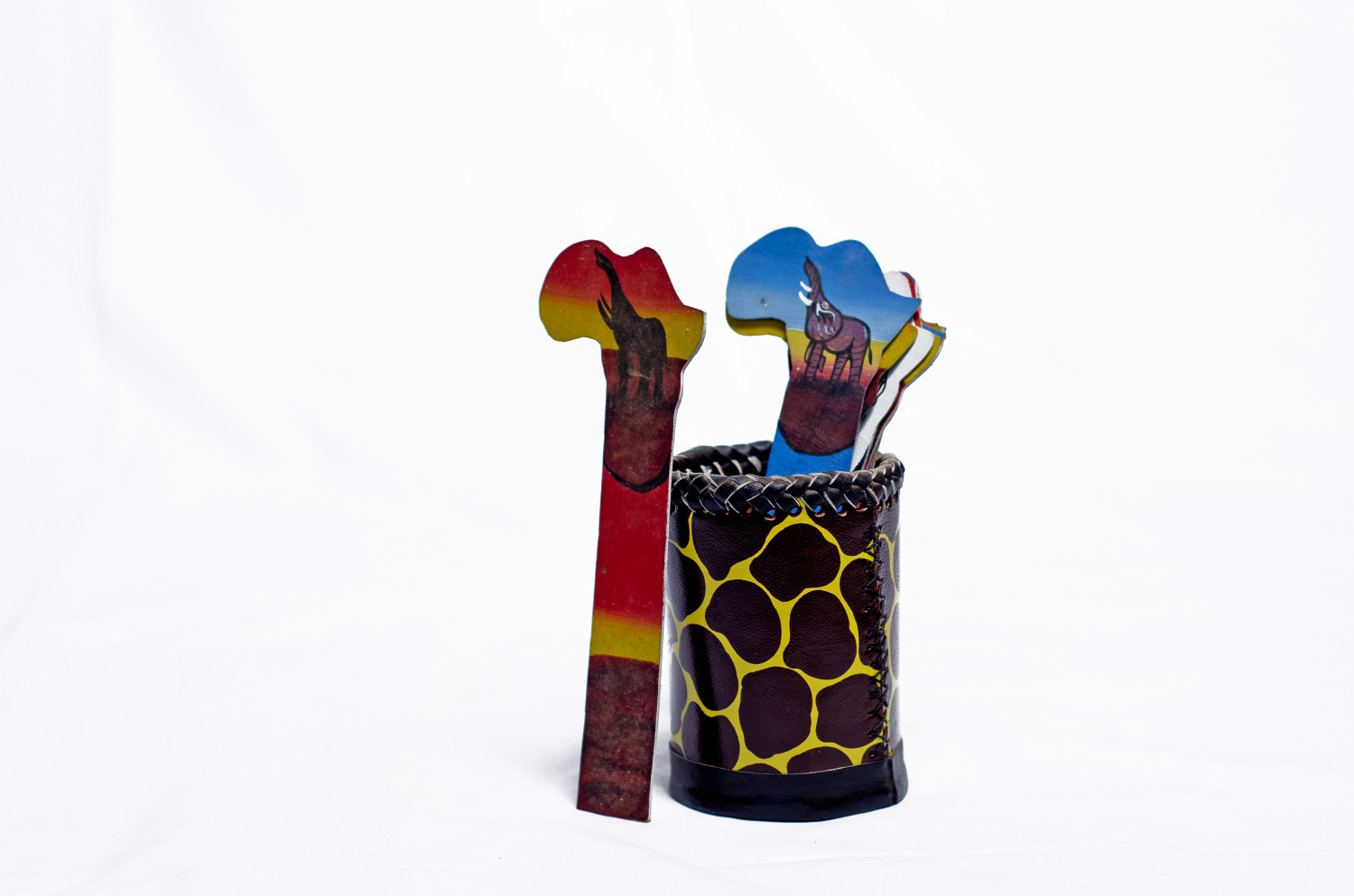 YAYA CRAFTS PENCIL HOLDERS