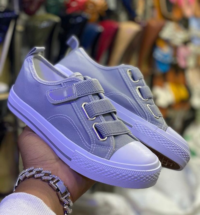 Unisex Shoes Off-White Sneakers For Casual Wear