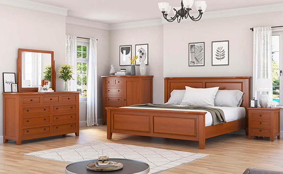 Iowa Traditional Style Mahogany Wood Platform Bed